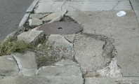Calçada quebrada impedia o crescimento de Palhoça