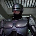 Exoesqueleto projetado pelo cientista brasileiro será tipo o do Robocop (foto) mas sem aquela arma que sai da coxa e as outras partes legais