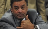 Aécio se mostra adaptado ao estilo florianopolitano de ser